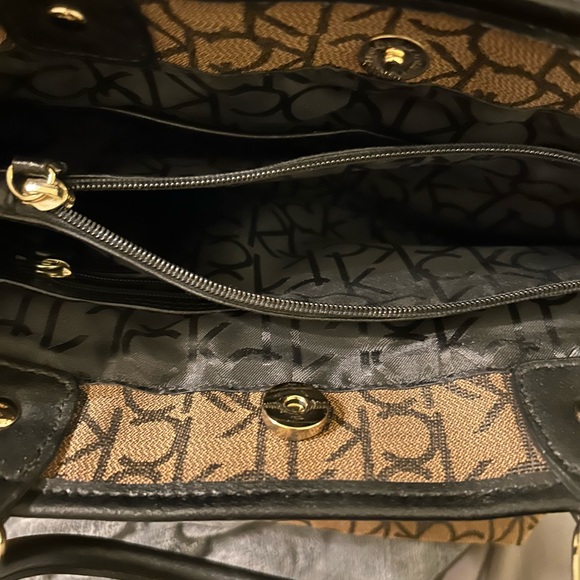 ๐๐ฎ๐น๐๐ถ๐ป ๐๐น๐ฒ๐ถ๐ป ๐ฉ๐ถ๐ป๐๐ฎ๐ด๐ฒ ๐ต๐ฎ๐ป๐ฑ๐ฏ๐ฎ๐ด - Picture 12 of 13